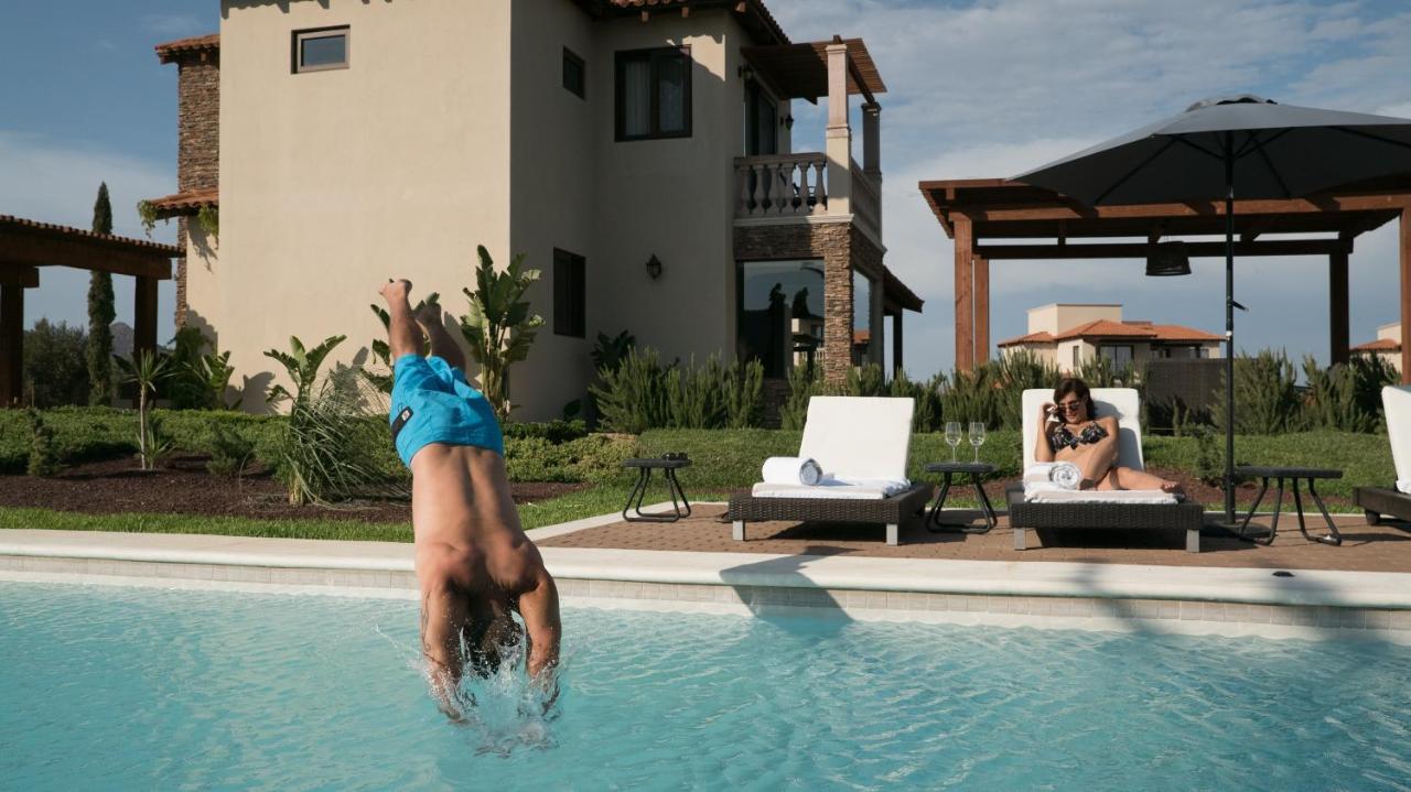 El Cielo Resort บาเย เด กัวลาลูเป ภายนอก รูปภาพ